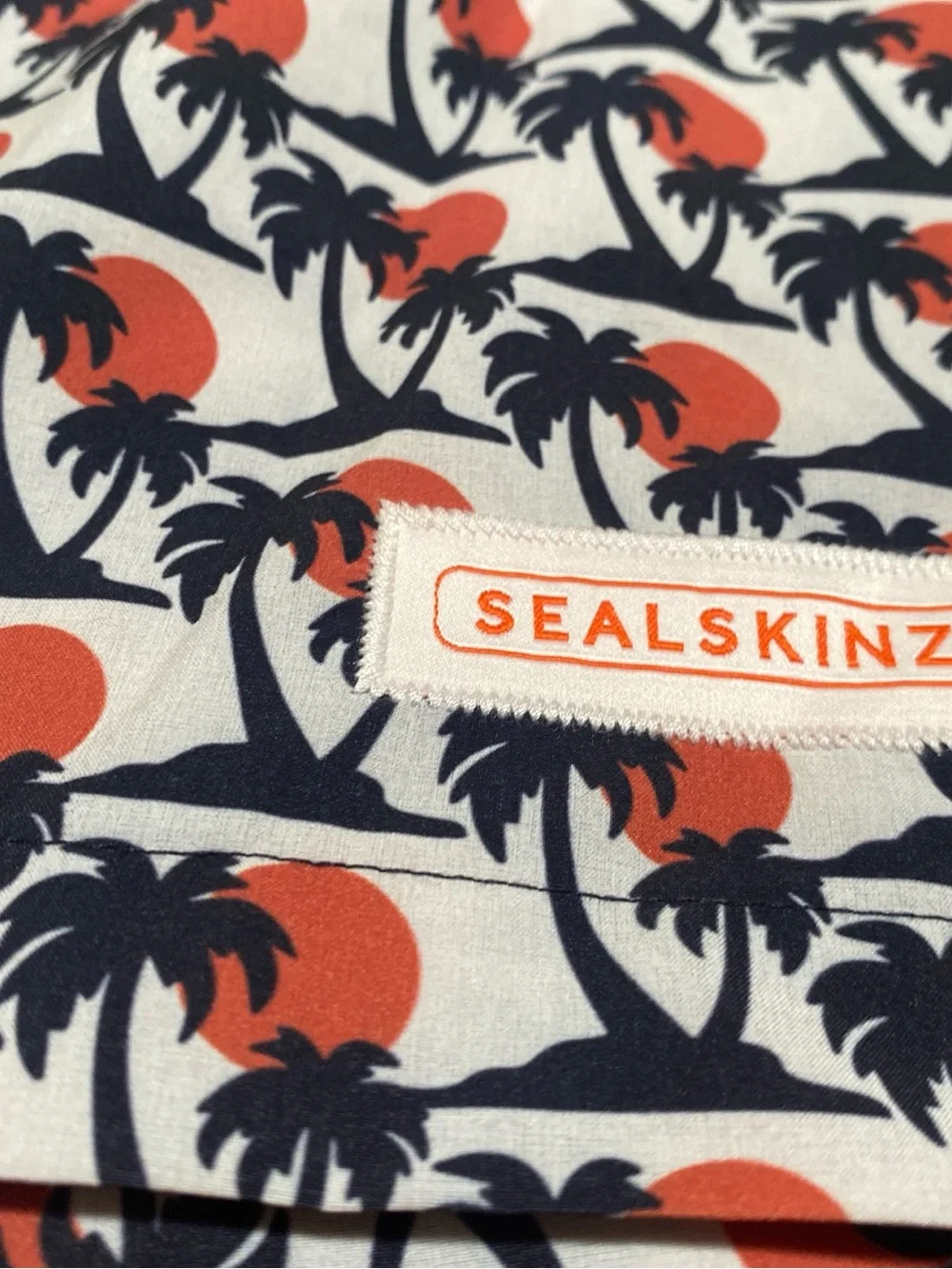 Mens Sealskinz Southwood Palm Print Swim Shorts Size SM Beach Vacation Outdoor